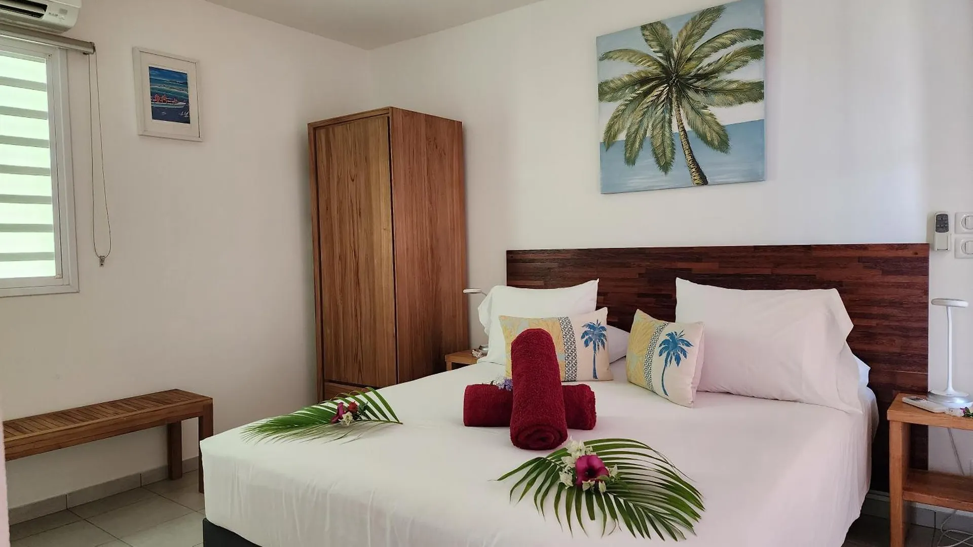 Snp- Palms Villa Papetoai